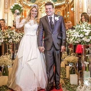 Thaís Pacholek celebra 5 anos de seu casamento com o sertanejo, Belutti