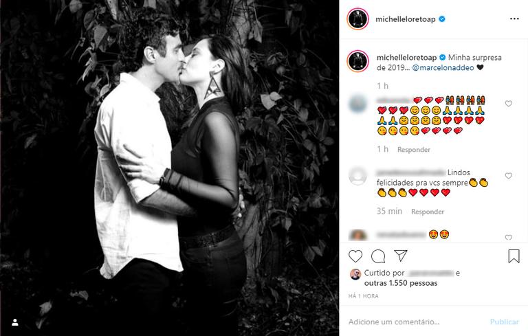 Michelle Loreto beija o namorado, Marcelo Naddeo