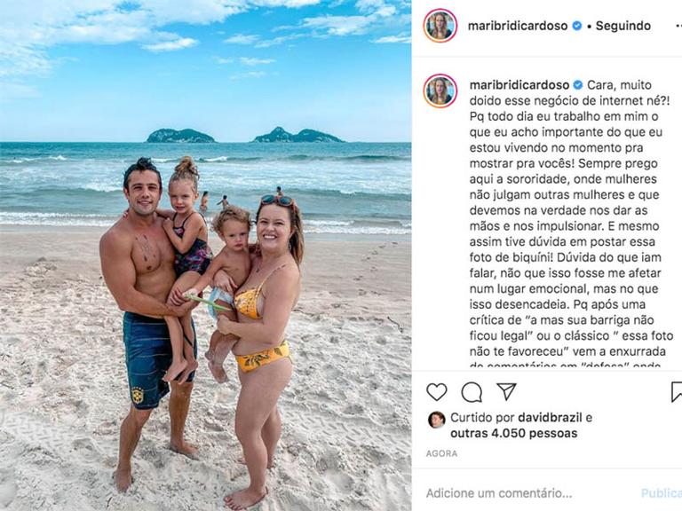 Esposa de Rafael Cardoso, Mari Bridi surge de biquíni e desabafa sobre seu corpo