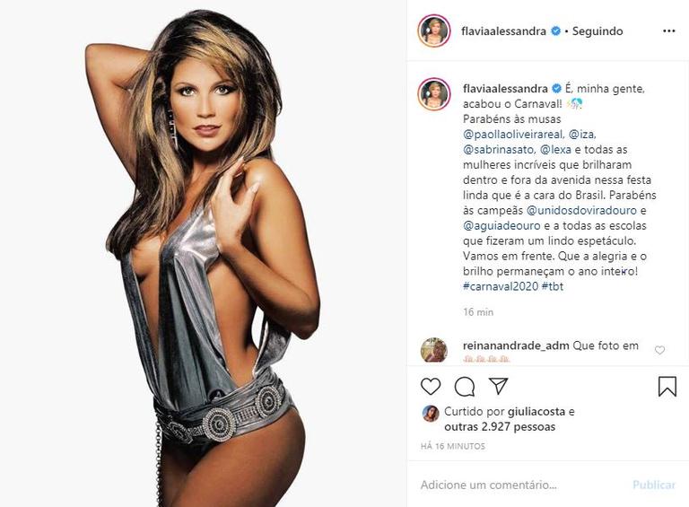 Flávia Alessandra sensualiza em clique antigo e manda recado para amigas famosas