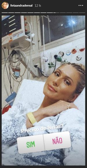 Lívia Andrade é hospitalizada