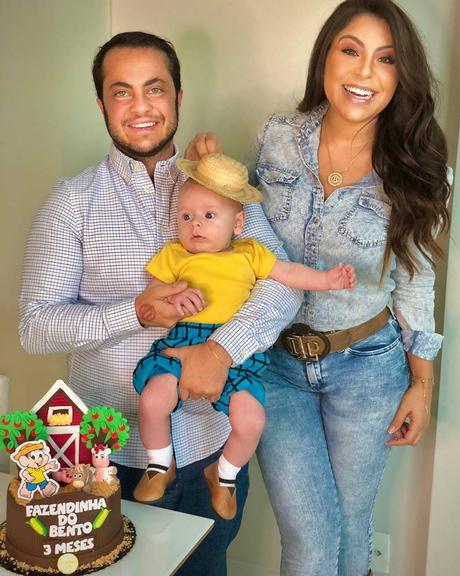 Andressa Miranda e o marido celebram os 3 meses do filho, Bento