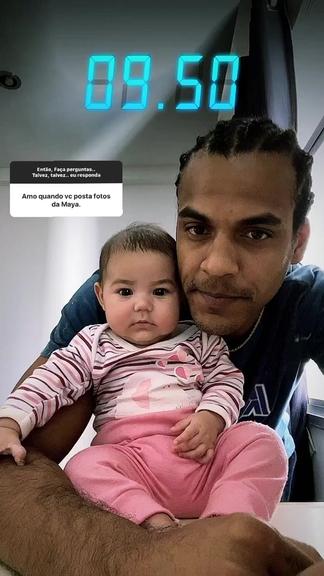 Marcello Melo Jr mostra rostinho da filha nas redes sociais